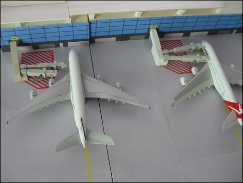 First 1:400 Model Airport-img_1319.jpg
