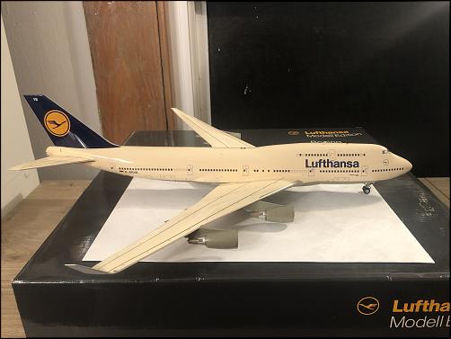 Herpa Premium Lufthansa 747-400 &quot;Bonn&quot;-img_7884.jpg