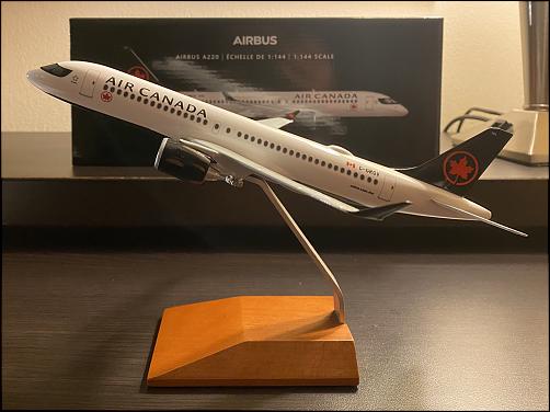 Pacmin Air Canada A220 Model 1:144 Scale-7a9febac-a9d9-4129-ae33-03ce5228fbd6.jpg