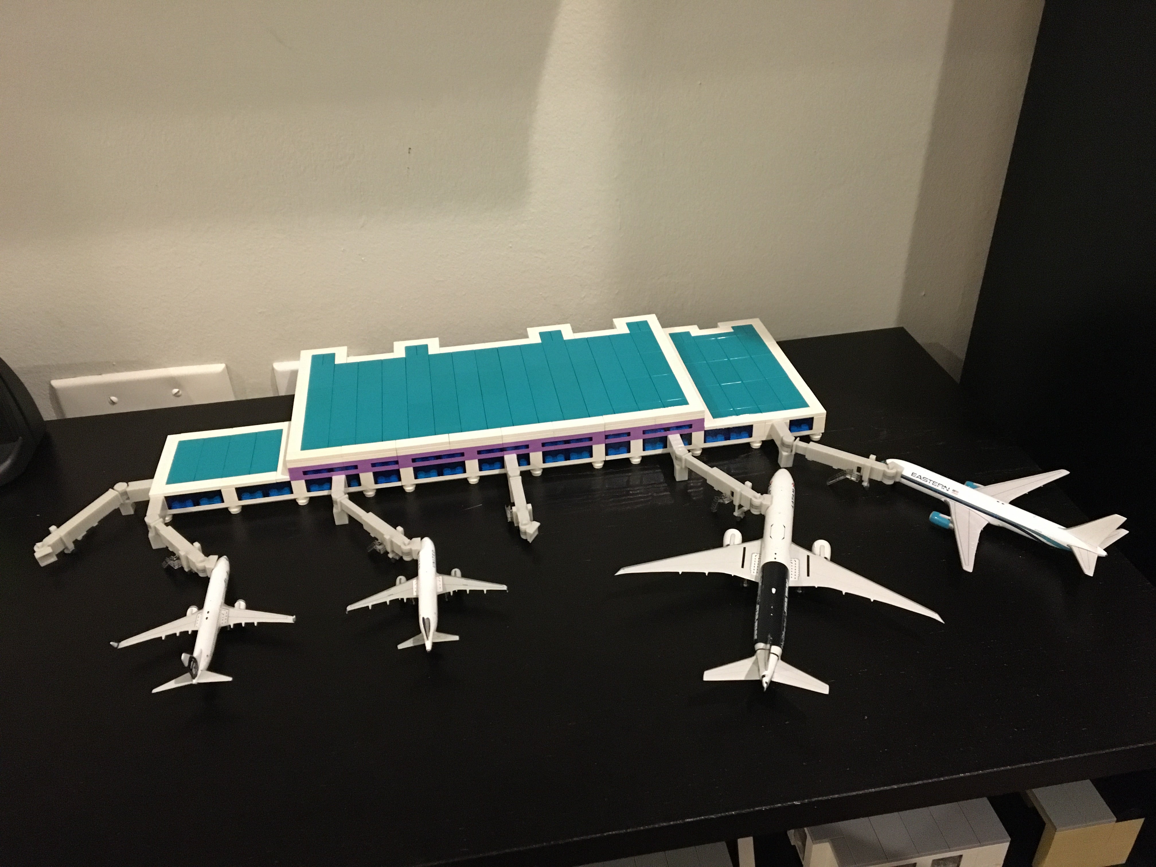 lego city airport passneger terminal images lego city airport passneger terminal images