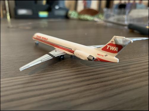 1:400 TWA MD83 Delivery Colors-img_4818-copy.jpg