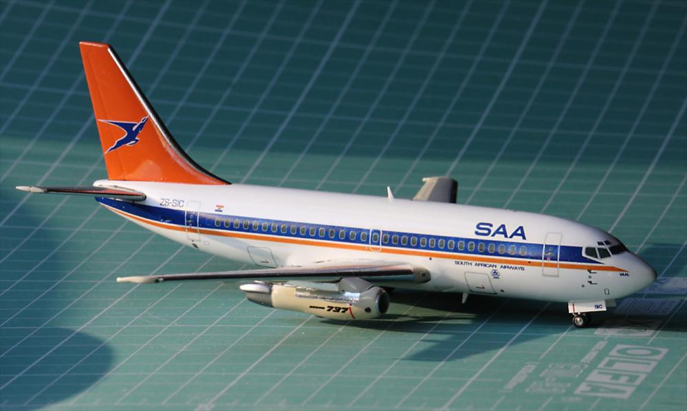 Details about   INFLIGHT 1:200 SAL SOUTH AFRICAN AIRWAYS B737-200 Diecast Aircarft Model ZS-SIC