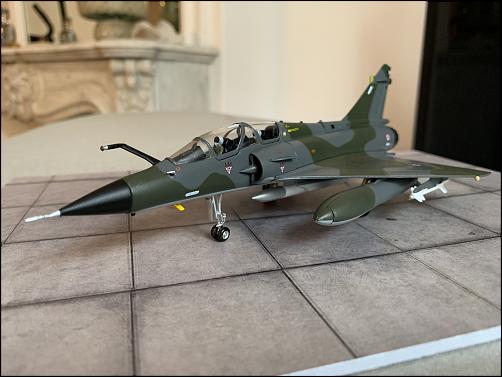 Dassault Premium 1/72 - Mirage 2000-N-p16.jpg