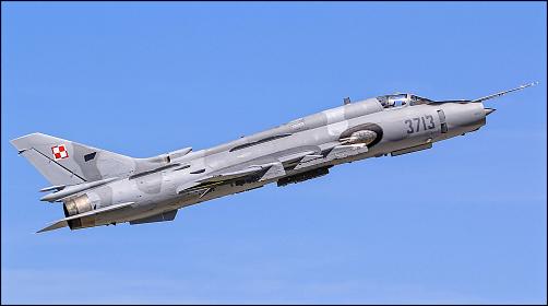 Calibre Wings Su-22 Fitter (ETA 2035)-sukhoi_su-22_polish_air_force.jpg