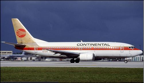 Ideas for Gemini 200...-continental-737-300-red-meatball-livery.jpg