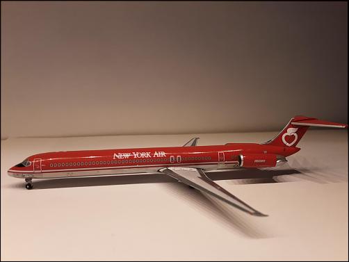 Show your latest 1/400 purchase-new-york-air-md-82-n805ny-l.jpg