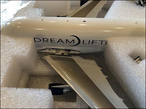 Gemini 200 dreamlifter!!-img_0572.jpg