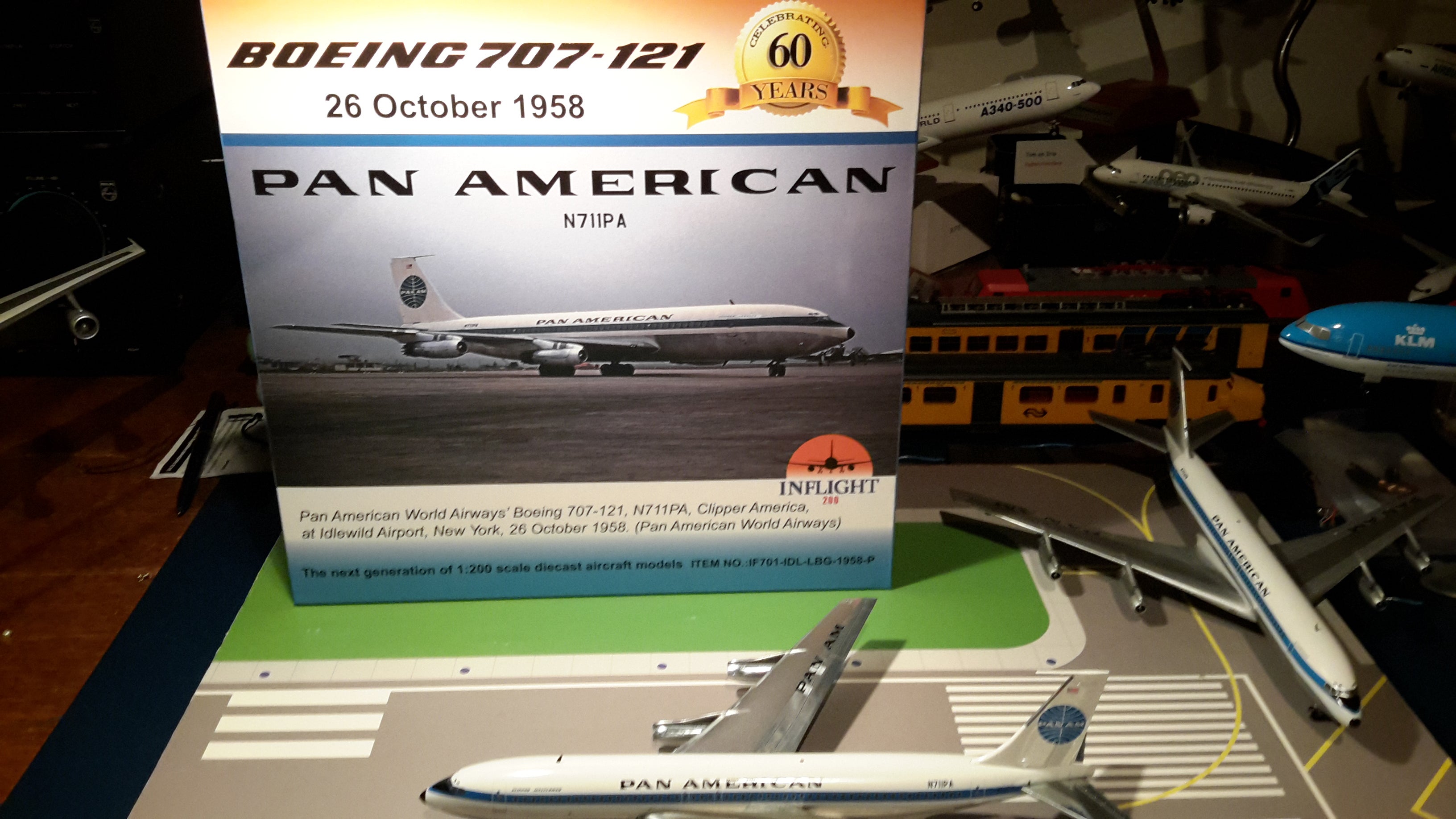Pan American Boeing 707-121 Inflight 200 - DA.C