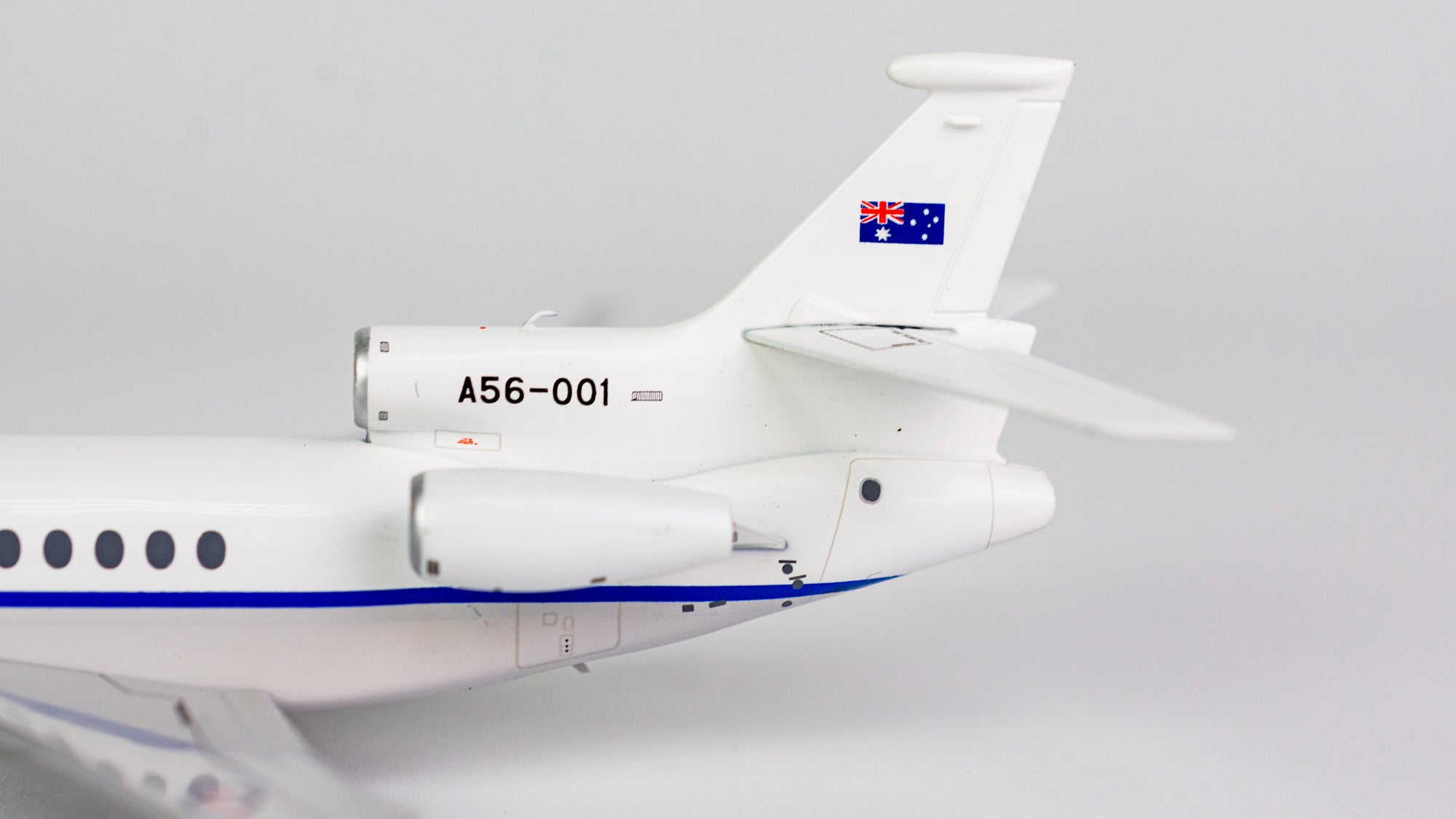 NG Model 1:200 RAAF Royal Australian Air Force Dassault Falcon 7X A56-001 71001 
