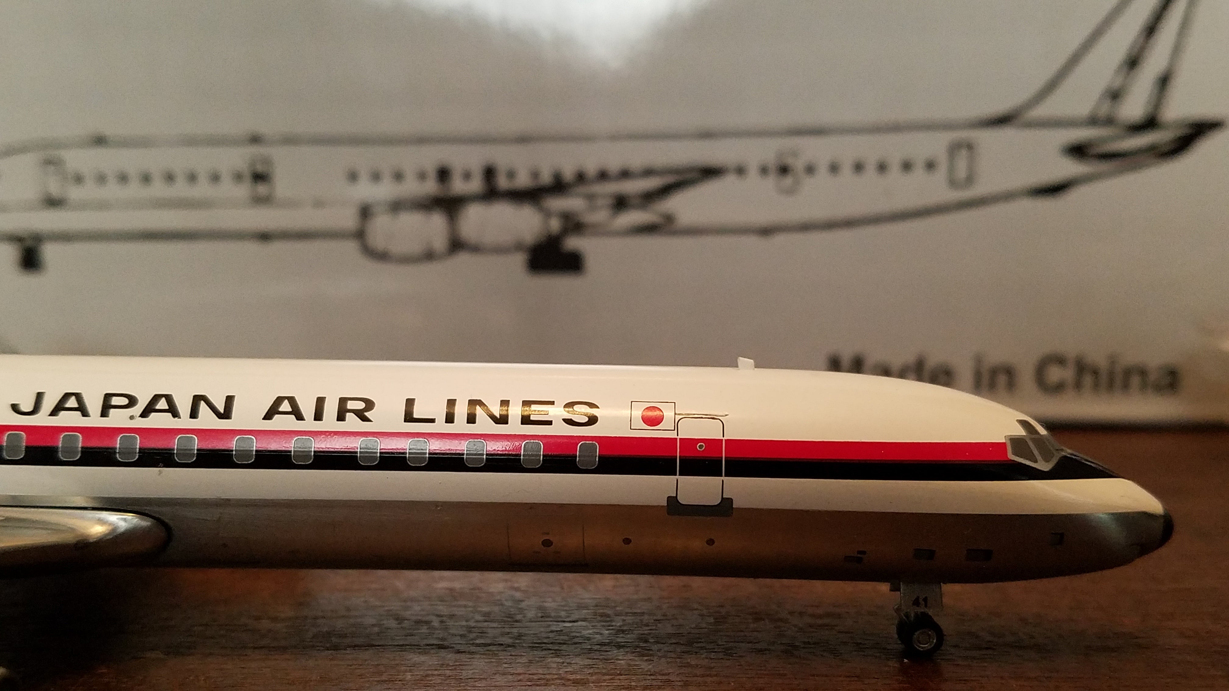 AC200 JAL DC-8-61 Photos - DA.C