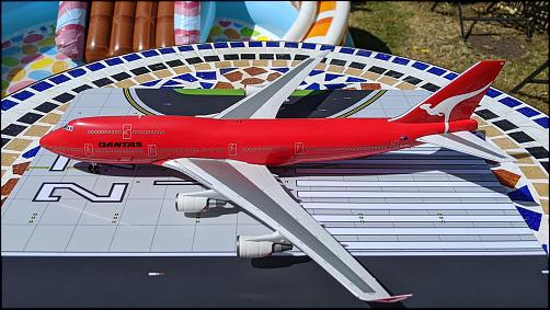 Do you have a rare model? Please share yours-200th-qantas-b747-400-1.jpg