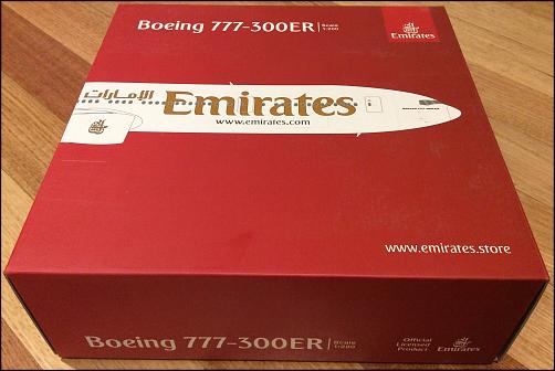 1:200 Boeing 777-300ER Emirates (G2UEA727)-06463a90-419d-4d2f-8db2-785c25825372.jpg