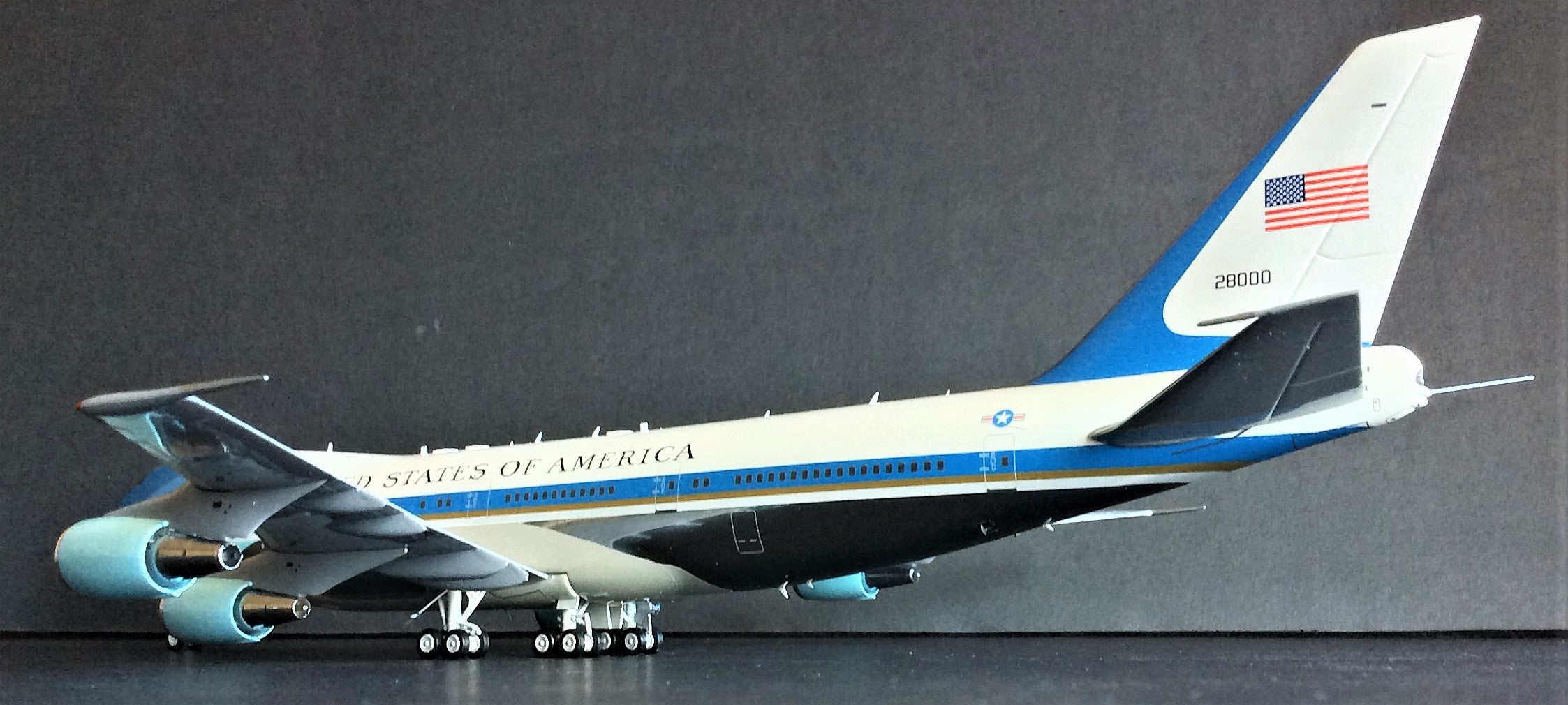 1:200 Inflight200 VC-25AP (747-200) Air Force One - DA.C 1:200 Inflight200 VC-25AP (747-200) Air Force One - DA.C