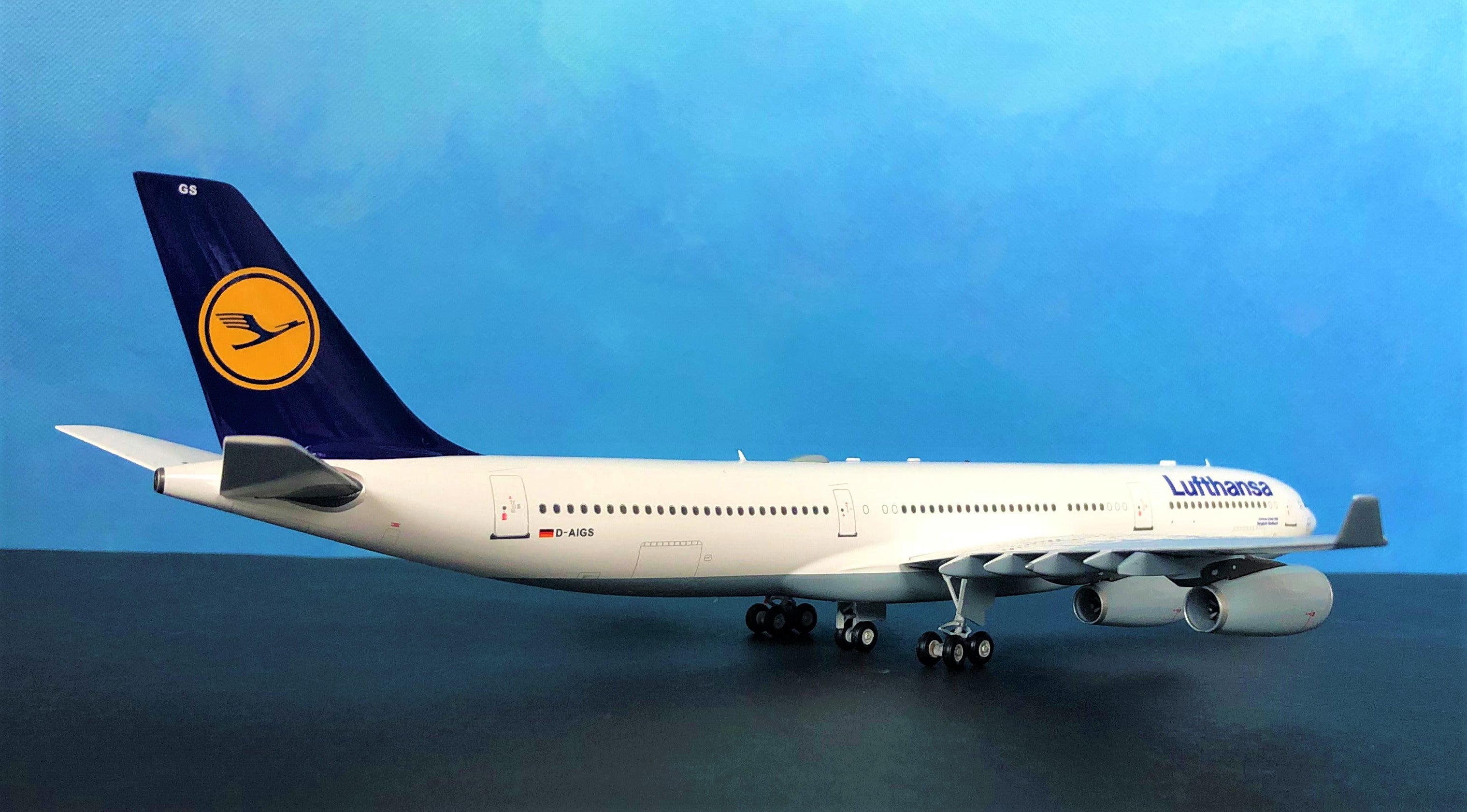 Airbus A340-300 Lufthansa GJ vs JFox 1/200 - DA.C