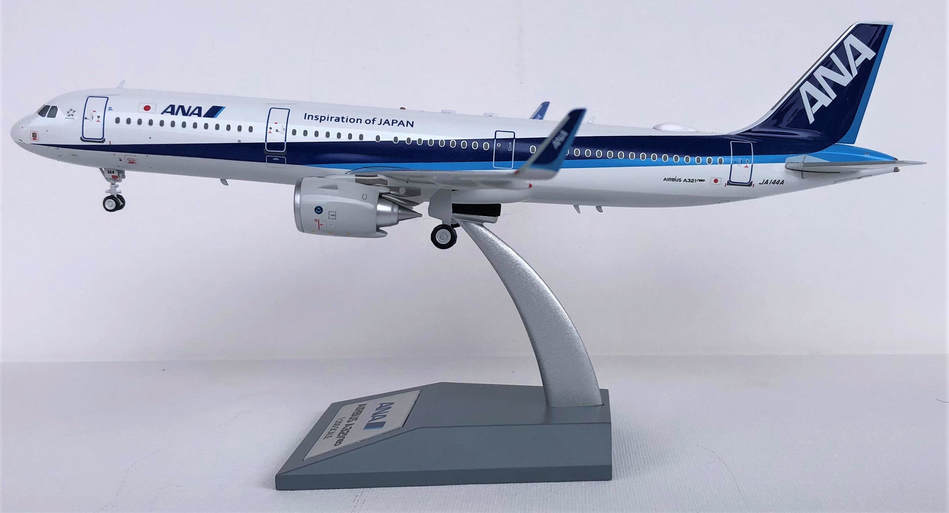 1:200 Airbus A321 NEO ANA (Item JF-A321-022) - DA.C