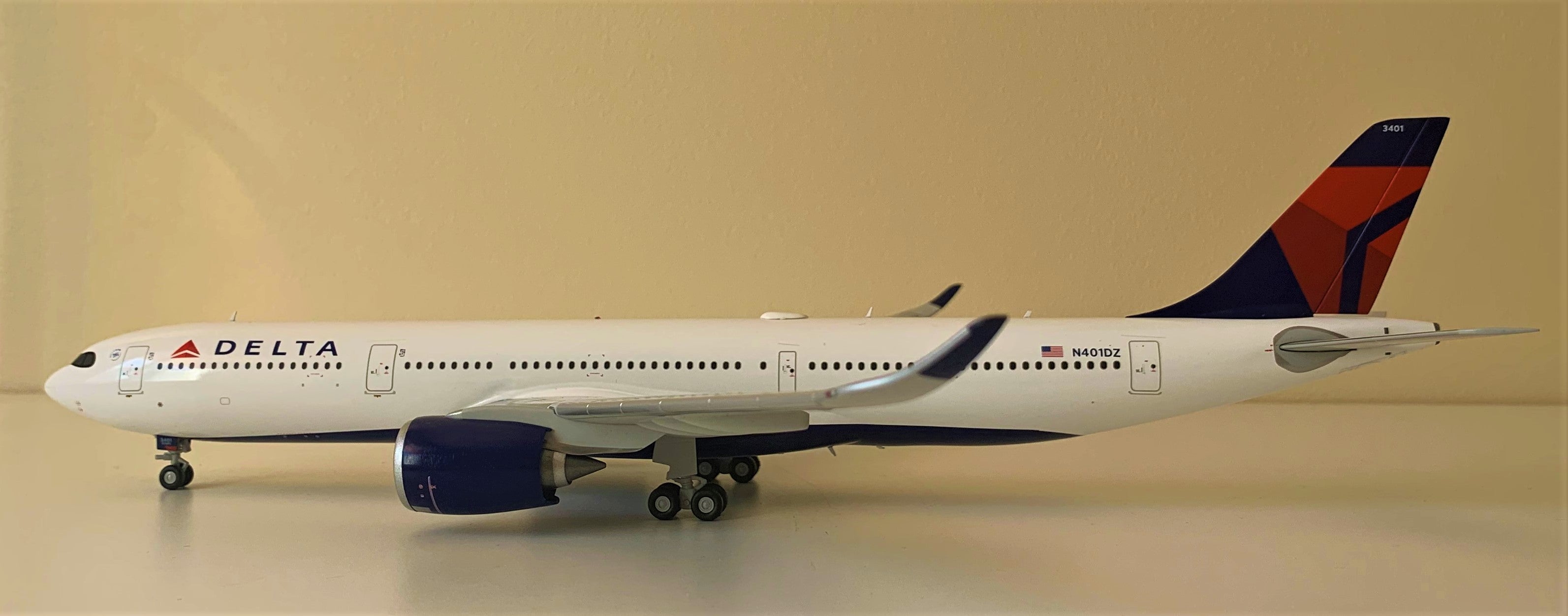 1:400 Airbus A330-900 / A330neo Delta Airlines N401DZ Gemini