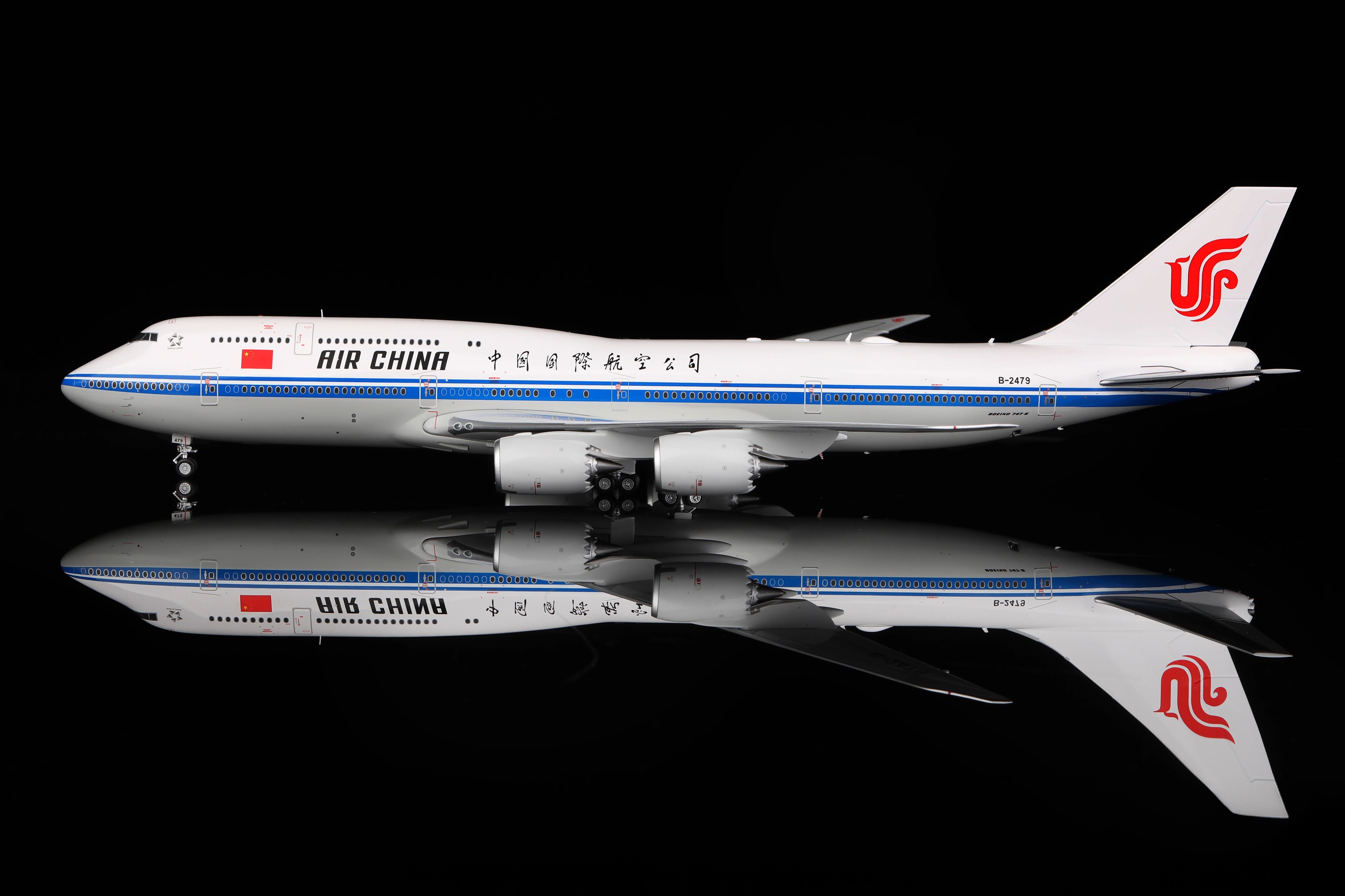Photos: SQ Wings Air China 747-8i - DA.C